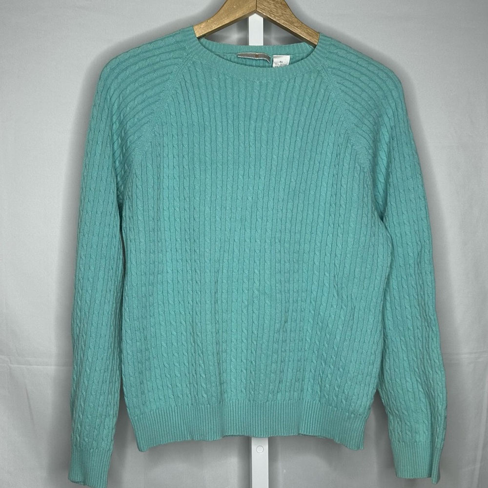 Women’s sweater